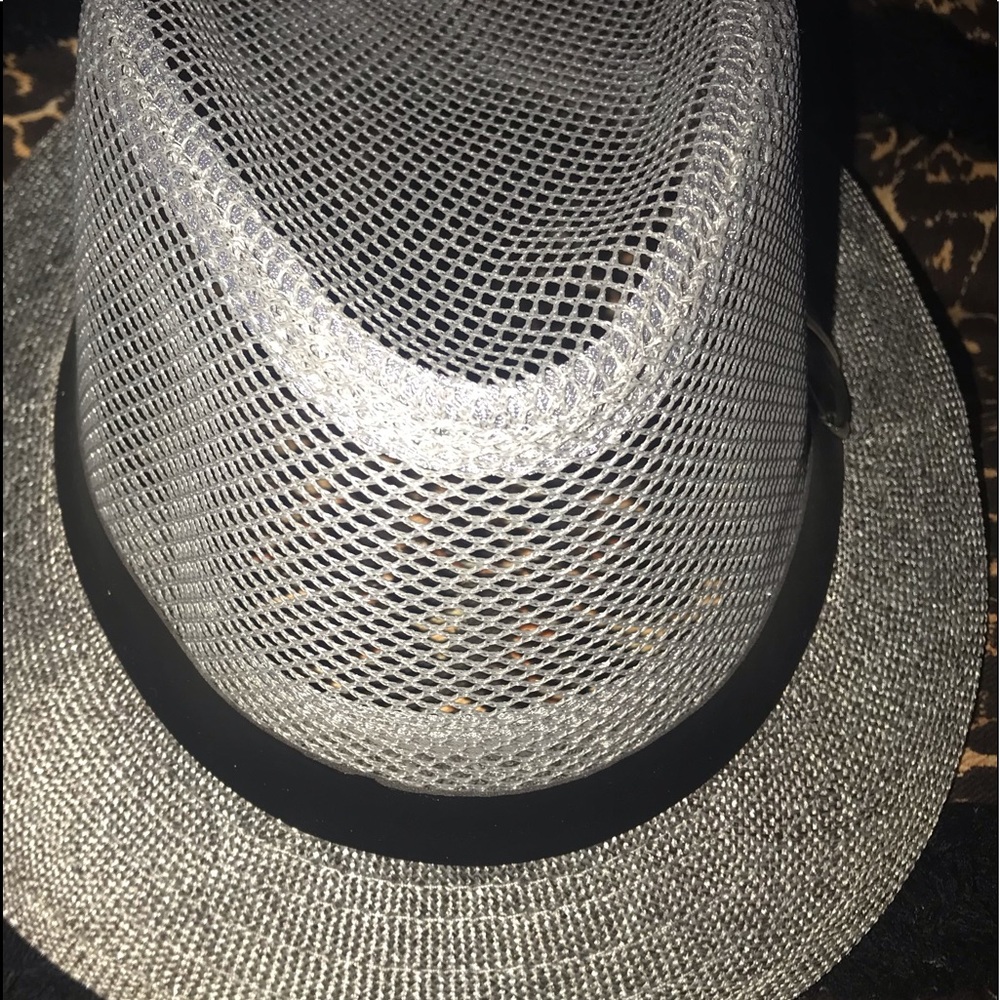 Grey hat - Picture 3 of 4